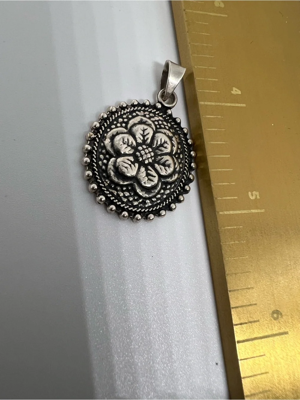 Vintage CII Mexico Sterling Silver 925 Flower Concho Style Oval Disc Pendant